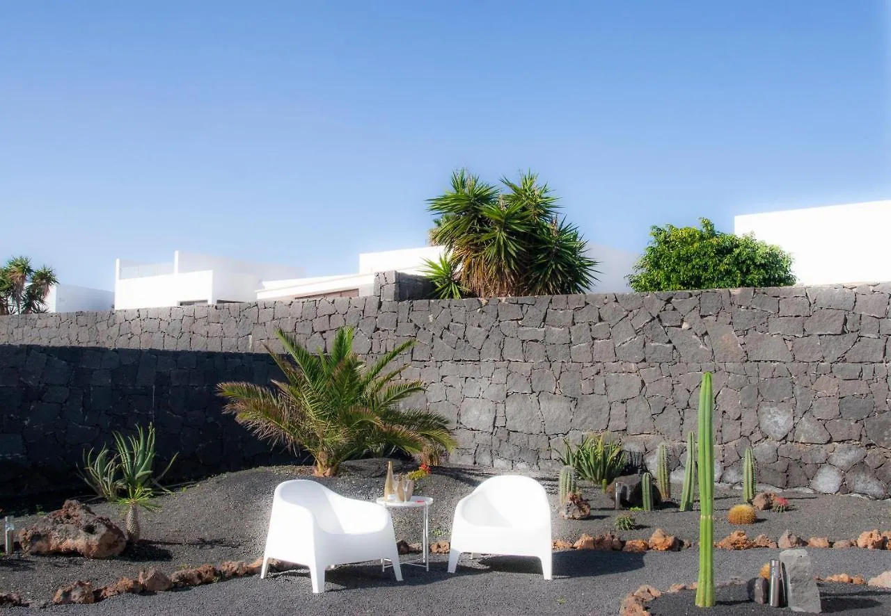 El Jardin De Juanita - Rooms Playa Blanca  España